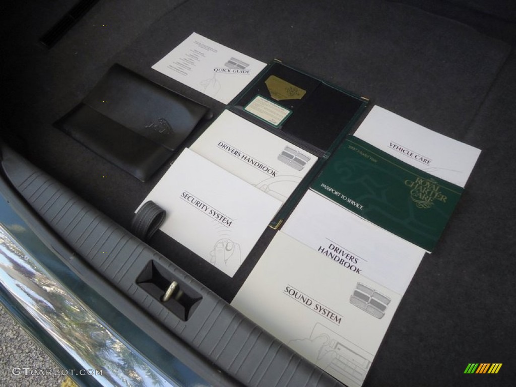 1996 XJ Vanden Plas - British Racing Green / Ivory photo #26