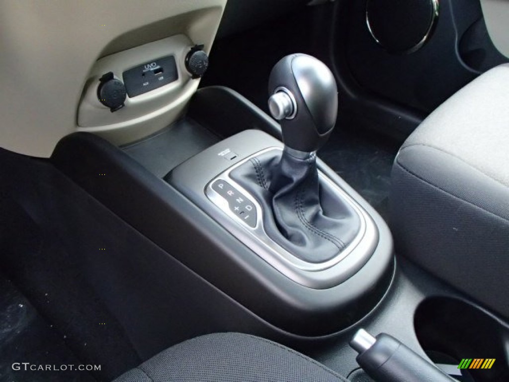 2013 Kia Soul ! 6 Speed Automatic Transmission Photo #85145871
