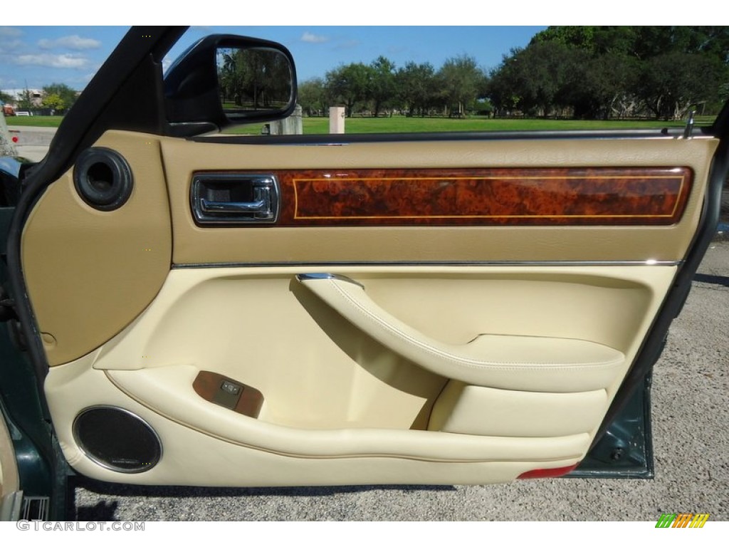 1996 Jaguar XJ Vanden Plas Ivory Door Panel Photo #85146359