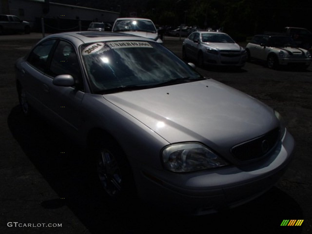 2004 Sable LS Premium Sedan - Silver Frost Metallic / Dark Charcoal photo #2