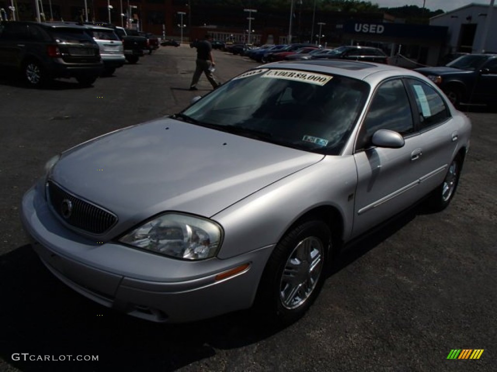 2004 Sable LS Premium Sedan - Silver Frost Metallic / Dark Charcoal photo #4