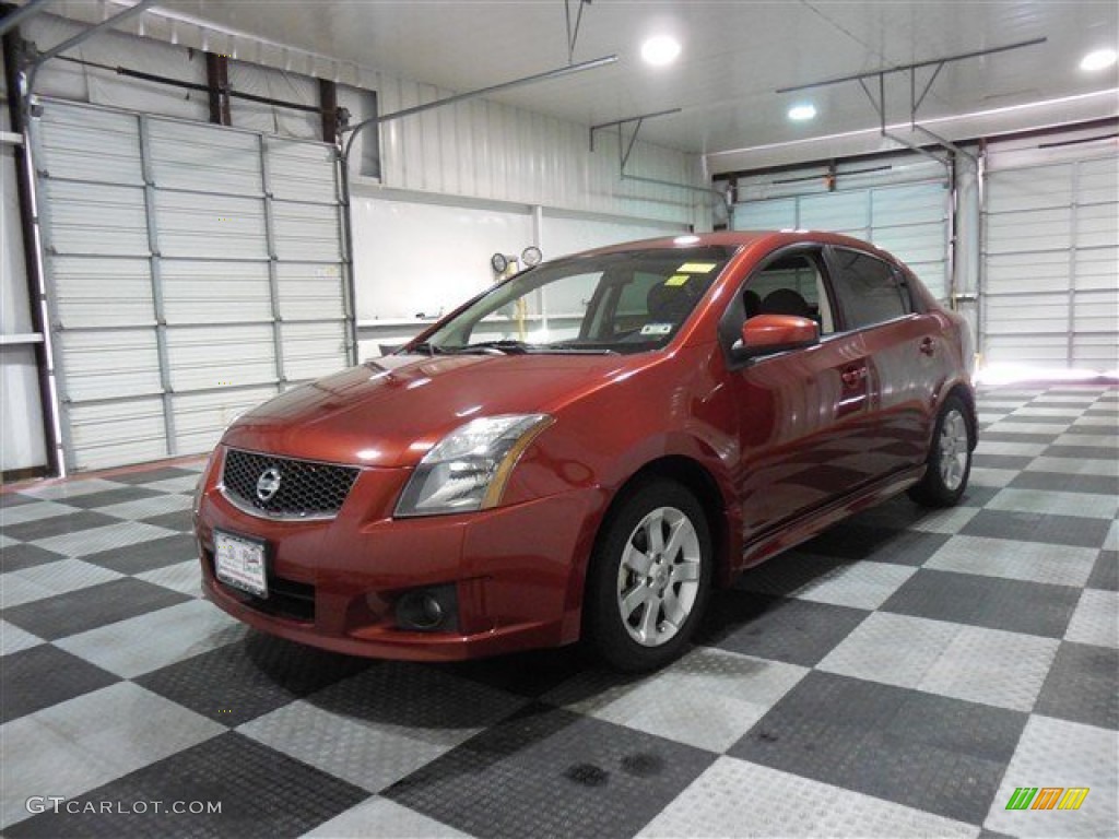 2010 Sentra 2.0 SR - Red Brick Metallic / Charcoal photo #3