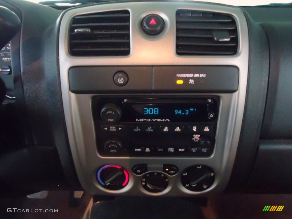 2008 Isuzu i-Series Truck i-370 LS Crew Cab Controls Photo #85148387