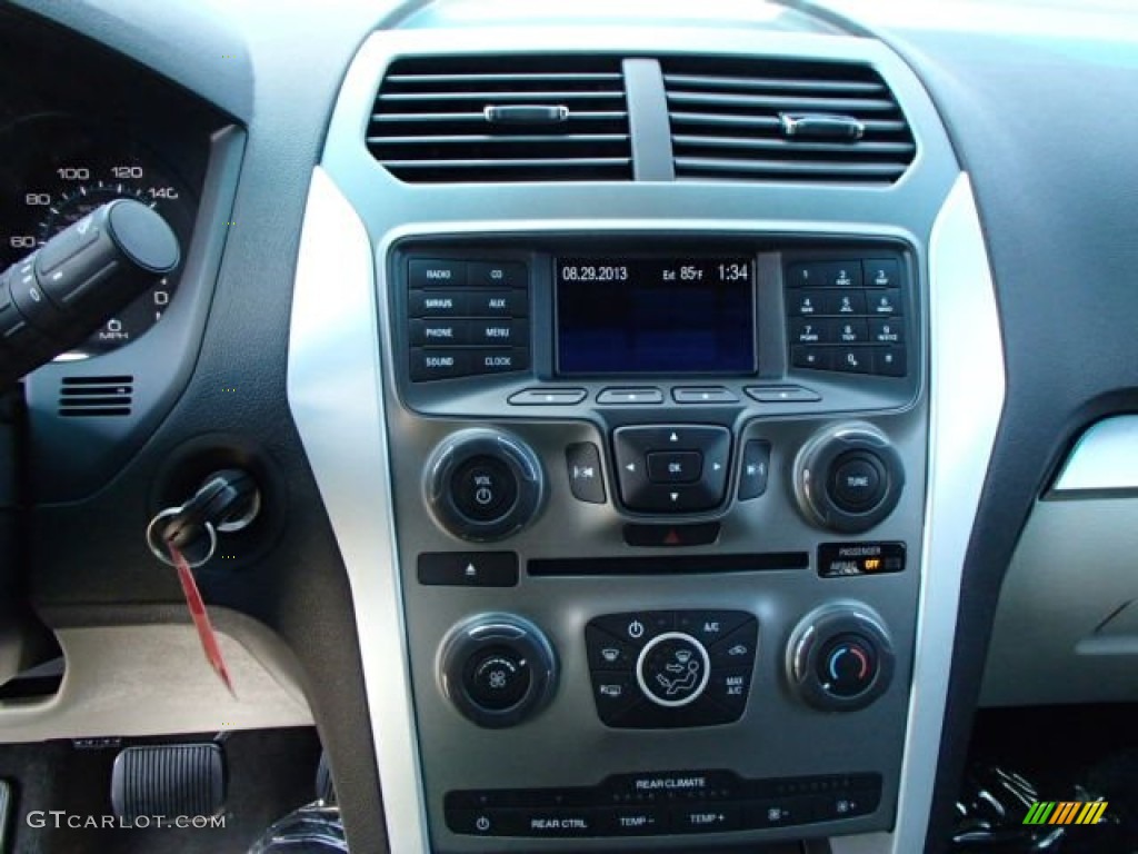 2014 Ford Explorer 4WD Controls Photo #85148420