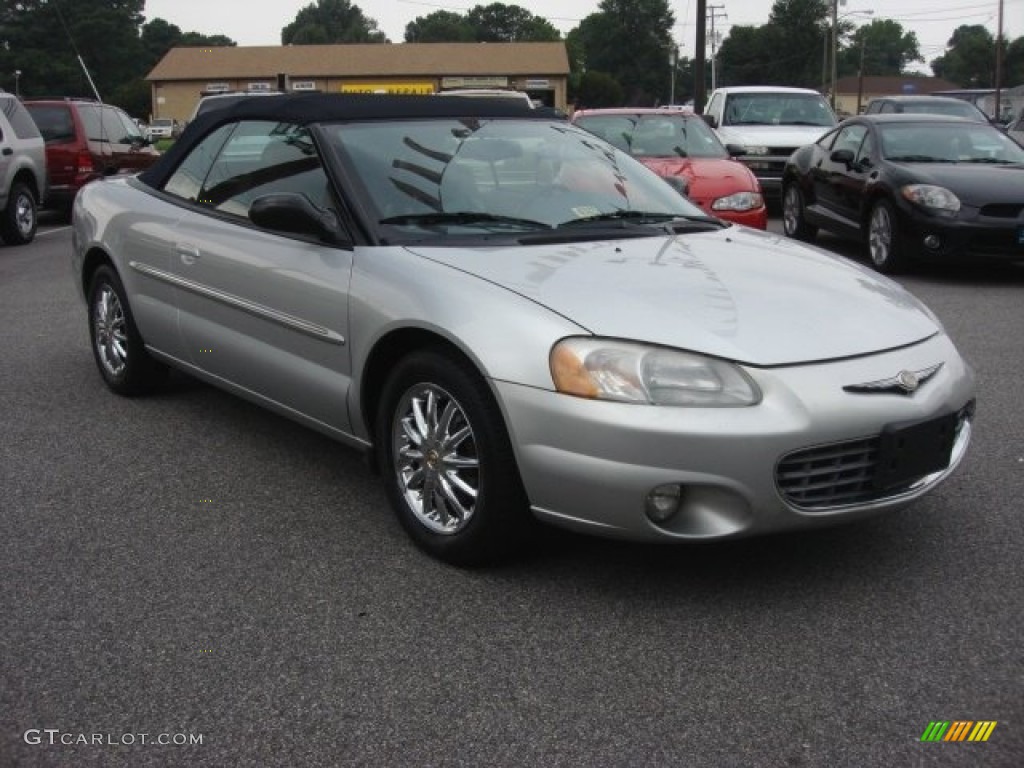 2002 Sebring Limited Convertible - Brilliant Silver Metallic / Deep Royal Blue photo #8