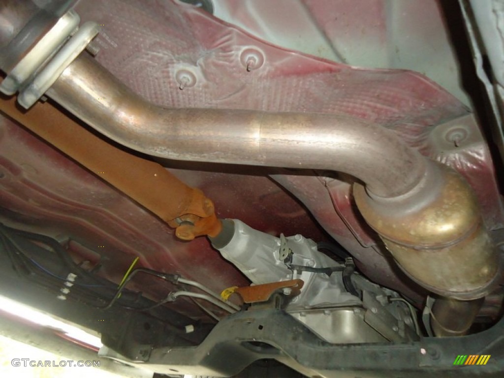 2008 Isuzu i-Series Truck i-370 LS Crew Cab Undercarriage Photo #85148657