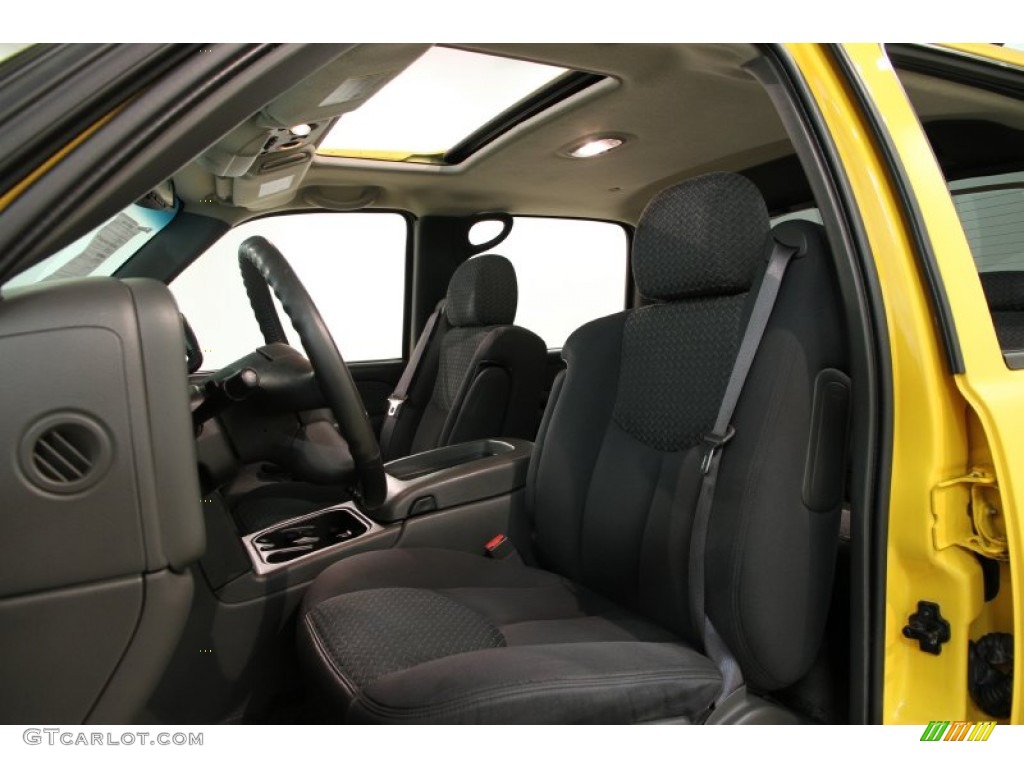 2003 Avalanche 1500 4x4 - Yellow / Dark Charcoal photo #6