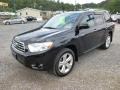 Black - Highlander Limited 4WD Photo No. 2
