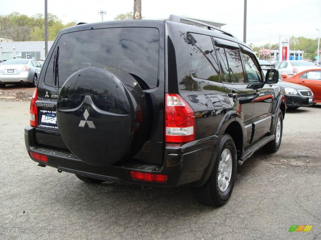 2004 Montero Limited 4x4 - Solano Black Pearl / Charcoal photo #5