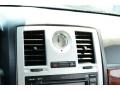 Bright Silver Metallic - 300 C HEMI Photo No. 27
