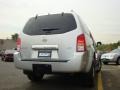 Silver Lightning Metallic - Pathfinder SE 4x4 Photo No. 7