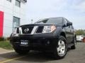 Super Black - Pathfinder SE 4x4 Photo No. 2