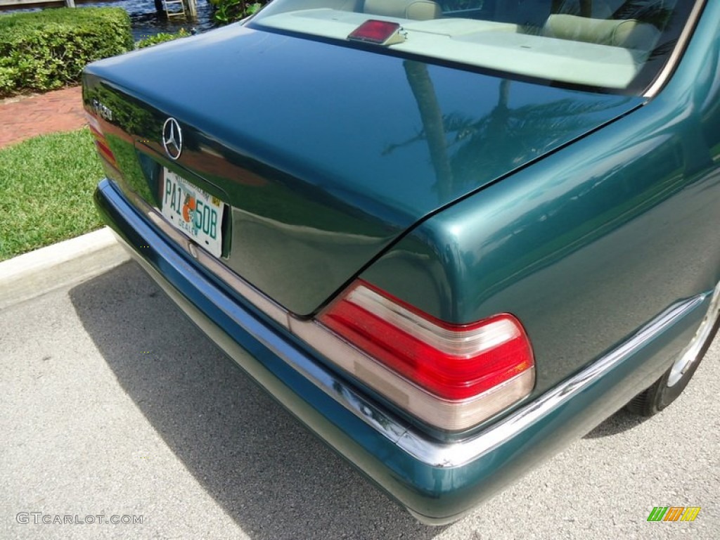 1997 S 420 Sedan - Brilliant Emerald Green Metallic / Parchment photo #29