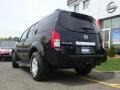 Super Black - Pathfinder SE 4x4 Photo No. 7