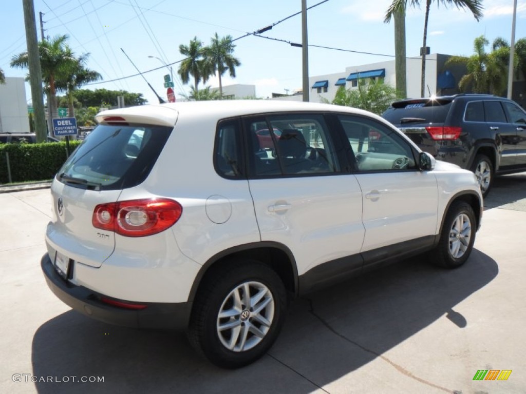 2011 Tiguan S - Candy White / Charcoal photo #5