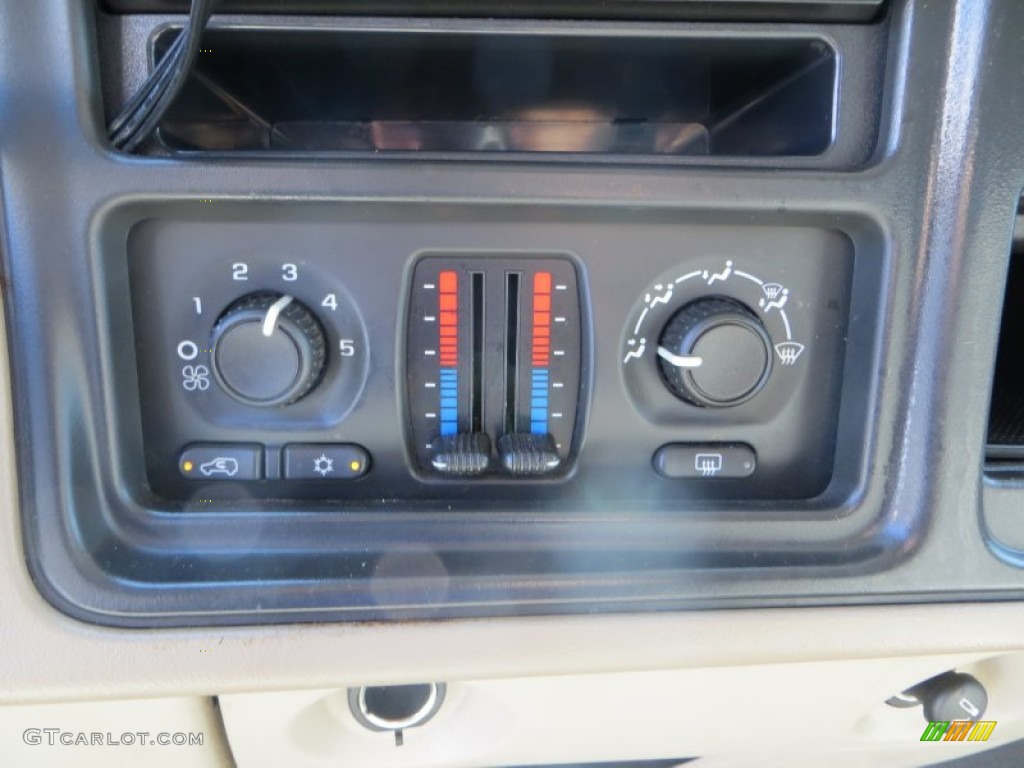 2005 Suburban 1500 LS - Sandstone Metallic / Tan/Neutral photo #40
