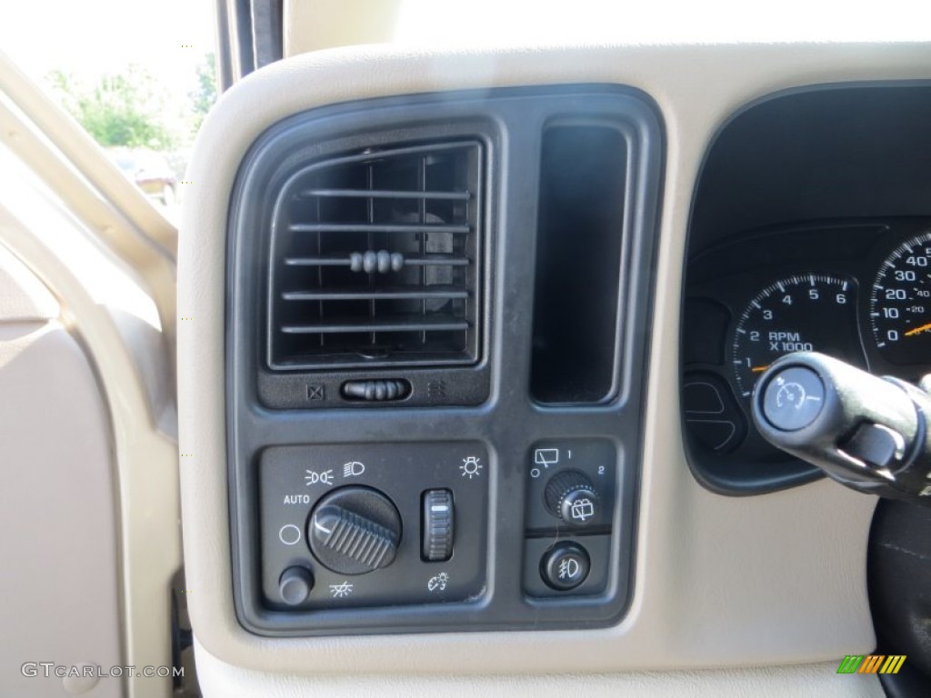 2005 Suburban 1500 LS - Sandstone Metallic / Tan/Neutral photo #44