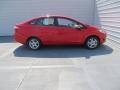 Race Red - Fiesta SE Sedan Photo No. 3