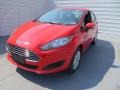 Race Red - Fiesta SE Sedan Photo No. 9