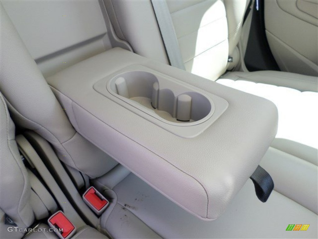 2013 Ford C-Max Energi Parts Photos