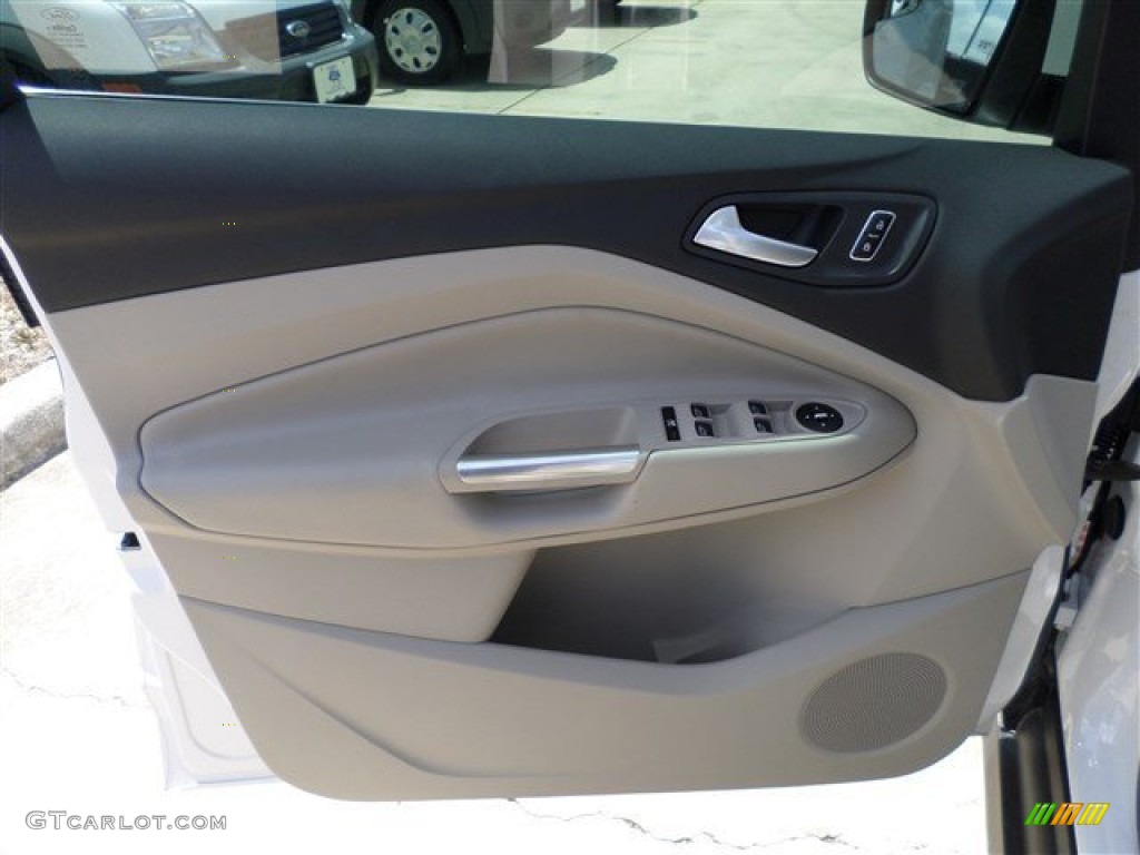 2013 Ford C-Max Energi Medium Light Stone Door Panel Photo #85165568