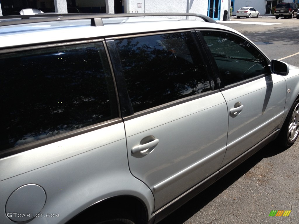 2001 Passat GLX V6 4Motion Wagon - Satin Silver Metallic / Black photo #5