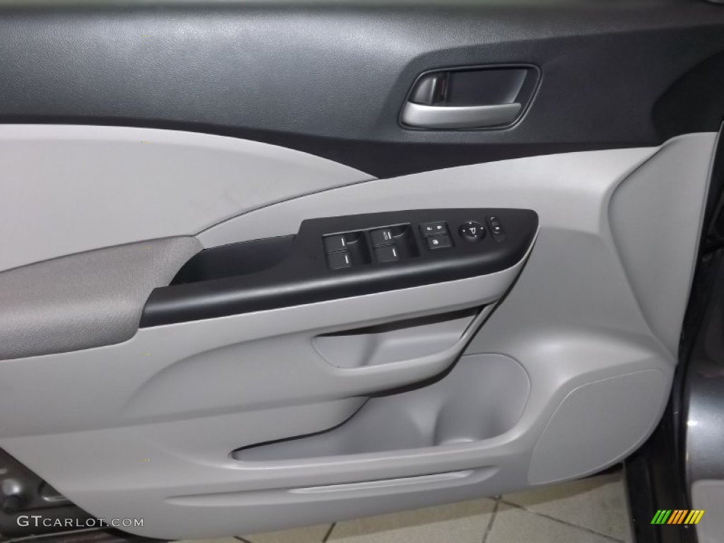 2013 CR-V LX - Polished Metal Metallic / Gray photo #10