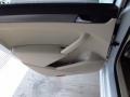 Candy White - Passat 2.5L SE Photo No. 11