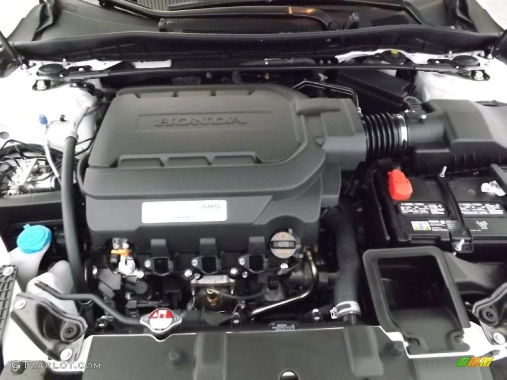 2013 Honda Accord Touring Sedan Engine Photos