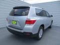 Classic Silver Metallic - Highlander V6 Photo No. 4