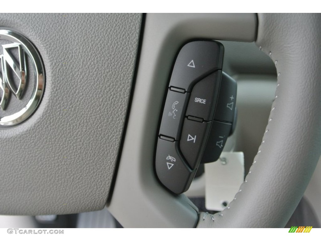 2014 Buick Enclave Convenience Controls Photos