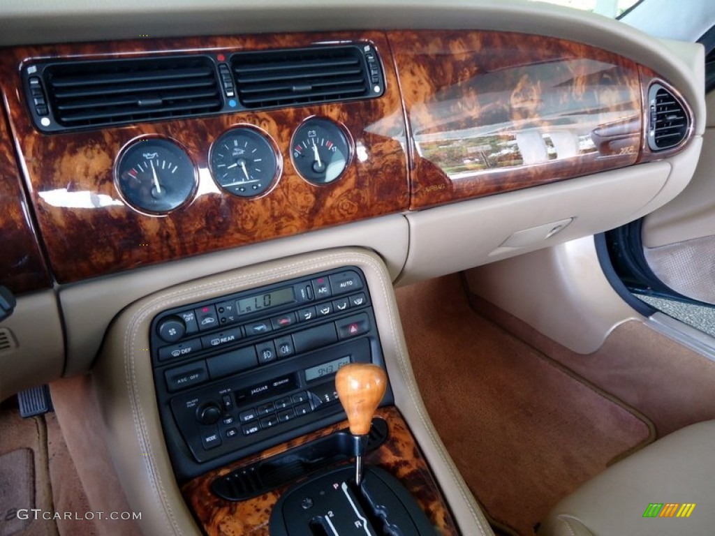 1997 Jaguar XK XK8 Coupe Dashboard Photos