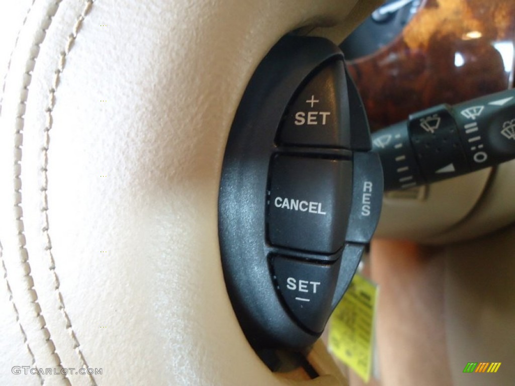 1997 Jaguar XK XK8 Coupe Controls Photo #85173405