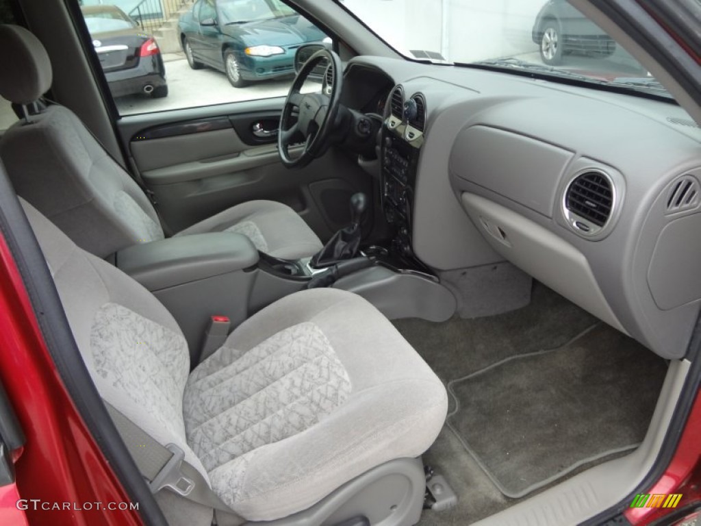 2004 GMC Envoy SLE 4x4 Front Seat Photos