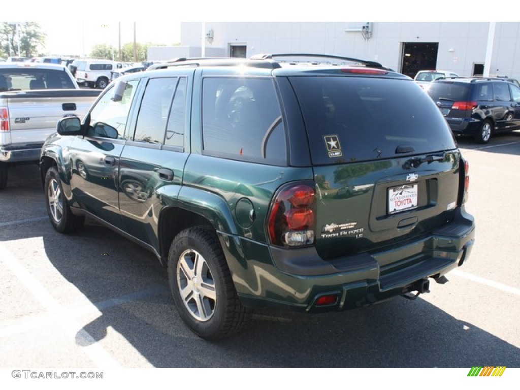 2005 TrailBlazer LS 4x4 - Emerald Jewel Green Metallic / Light Gray photo #3
