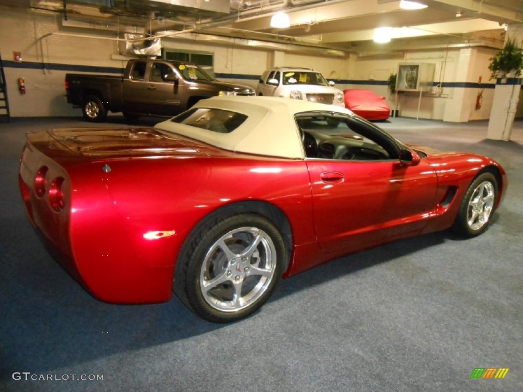 2004 Corvette Convertible - Magnetic Red Metallic / Light Oak photo #5