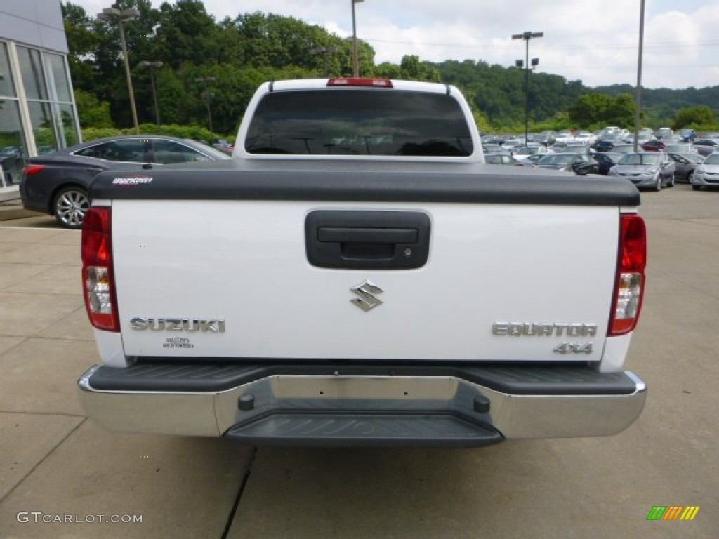 2012 Equator Sport Crew Cab 4x4 - Glacier White / Graphite photo #3