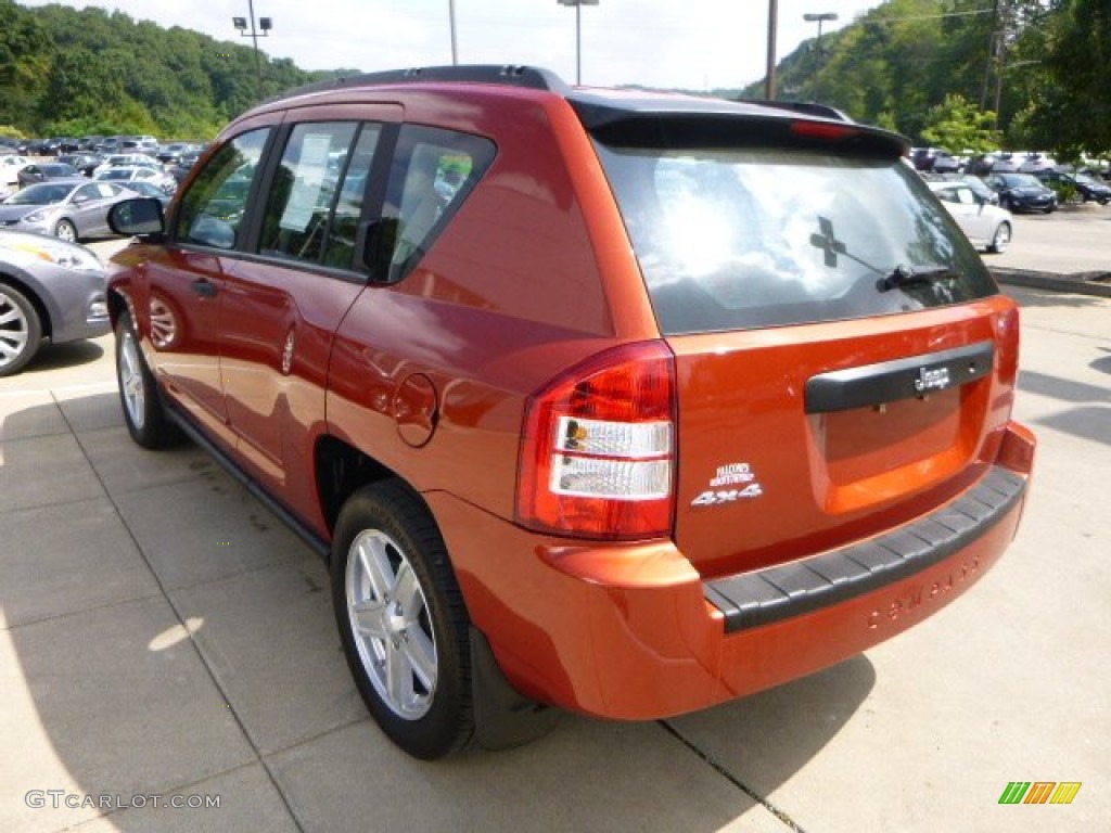 2010 Compass Sport 4x4 - Sunburst Orange Pearl / Dark Slate Gray/Light Pebble Beige photo #4