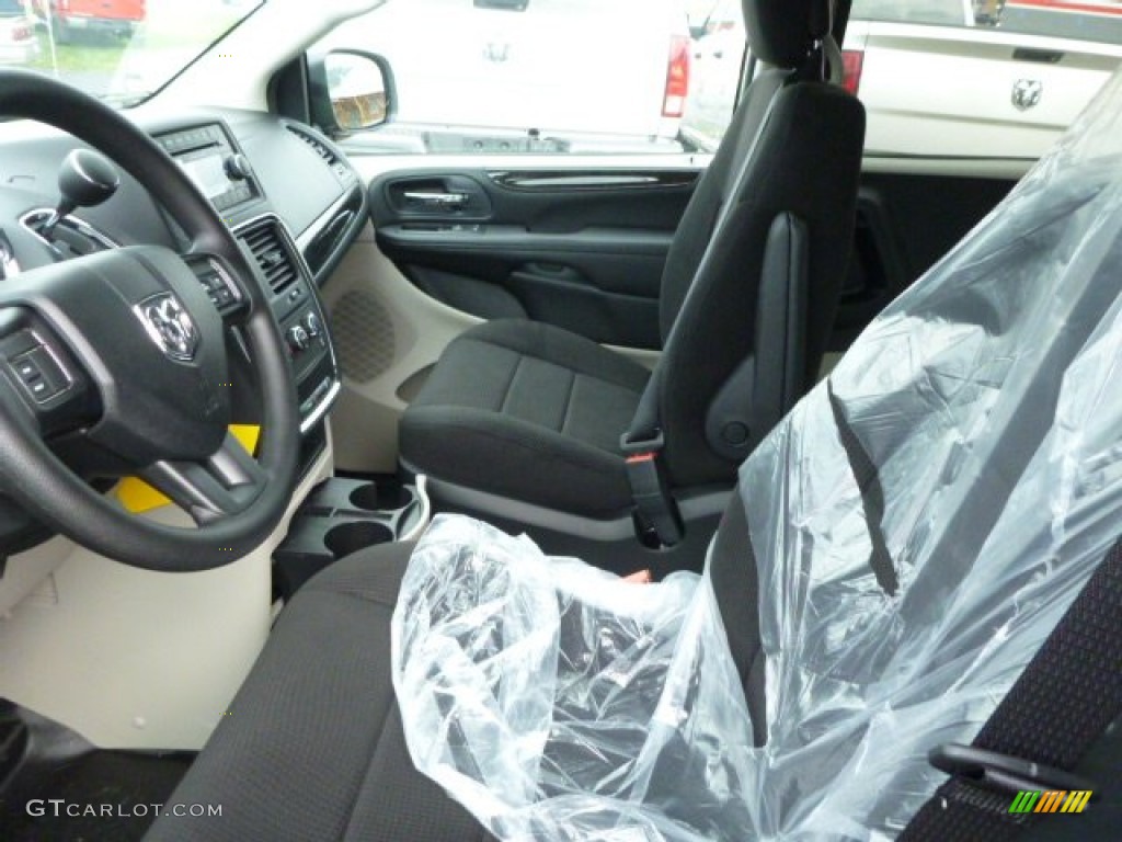 Black/Light Graystone Interior 2014 Ram C/V Tradesman Photo #85179155