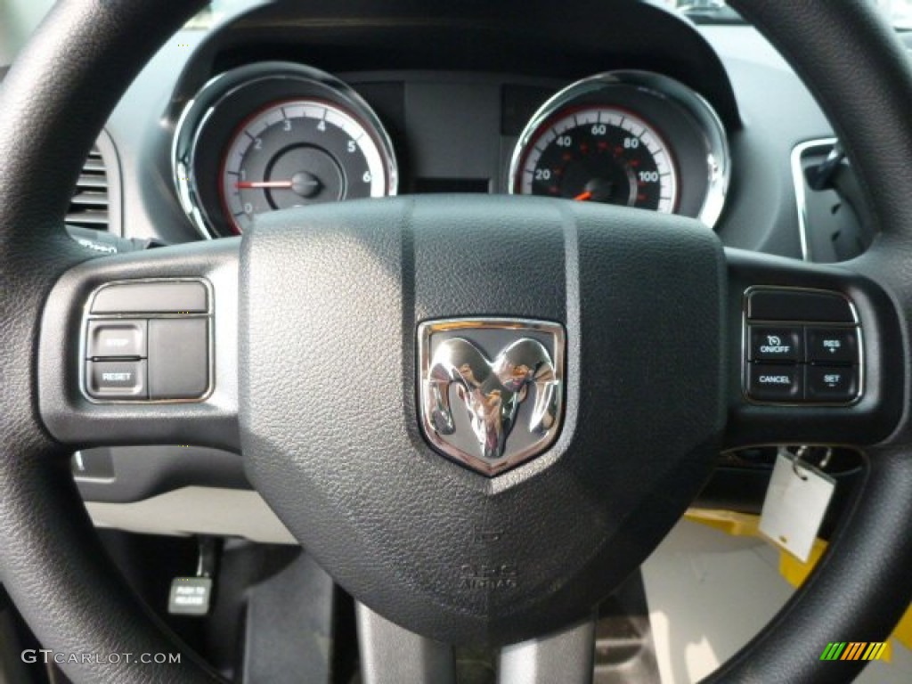 2014 Ram C/V Tradesman Steering Wheel Photos