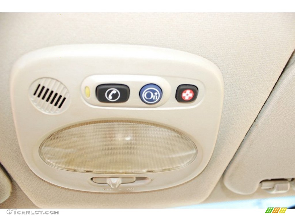 2010 Aveo Aveo5 LT - Victory Red / Charcoal photo #10