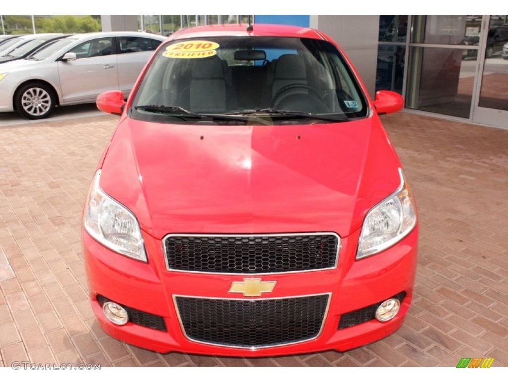 2010 Aveo Aveo5 LT - Victory Red / Charcoal photo #16