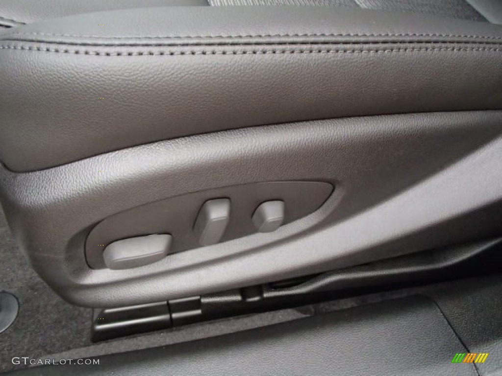 2014 Impala LT - Crystal Red Tintcoat / Jet Black photo #14