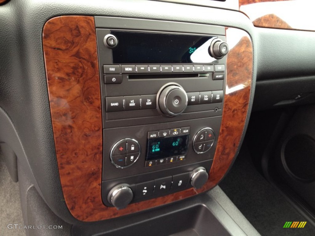 2014 Chevrolet Tahoe LT 4x4 Controls Photo #85185403