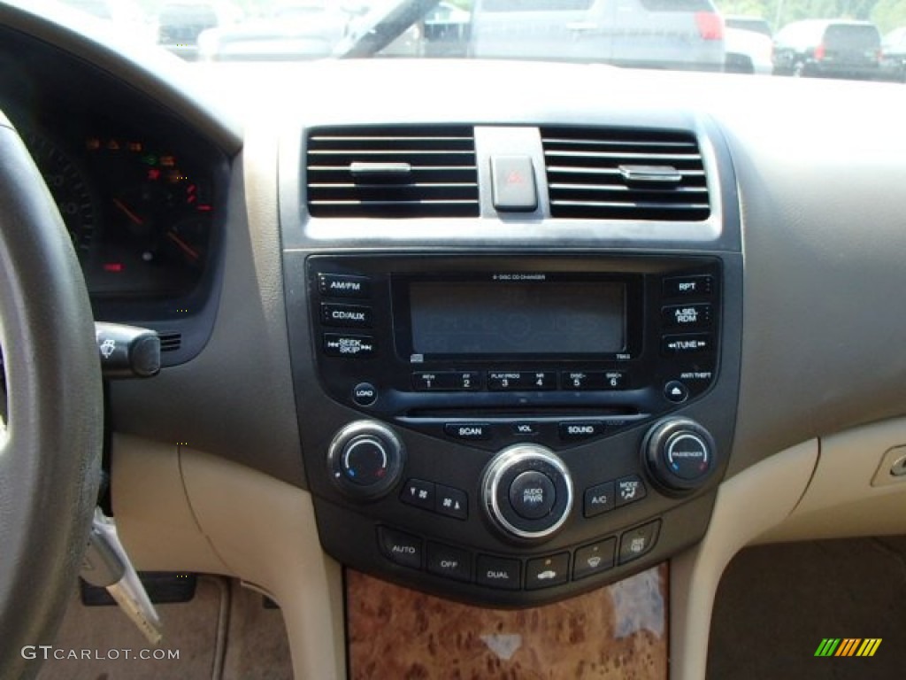 2003 Accord EX V6 Sedan - Taffeta White / Ivory photo #11