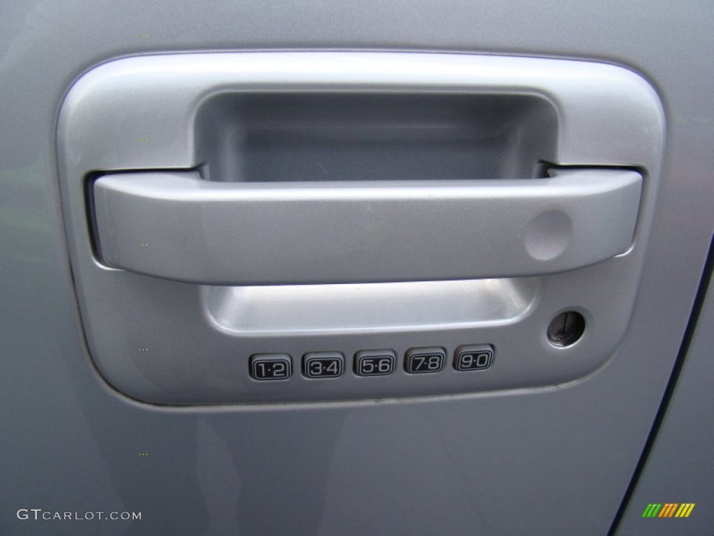 2010 F150 FX2 SuperCrew - Ingot Silver Metallic / Black photo #32