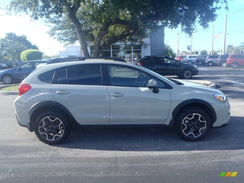 2013 XV Crosstrek 2.0 Limited - Desert Khaki / Black photo #7
