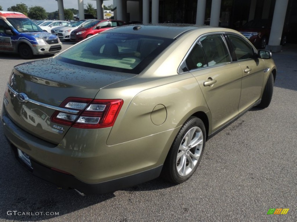 2013 Taurus SEL AWD - Ginger Ale Metallic / Dune photo #13