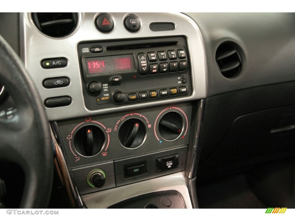 2003 Vibe AWD - Satellite Silver / Graphite photo #8