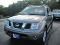 Desert Gold Metallic - Frontier SE Crew Cab 4x4 Photo No. 2